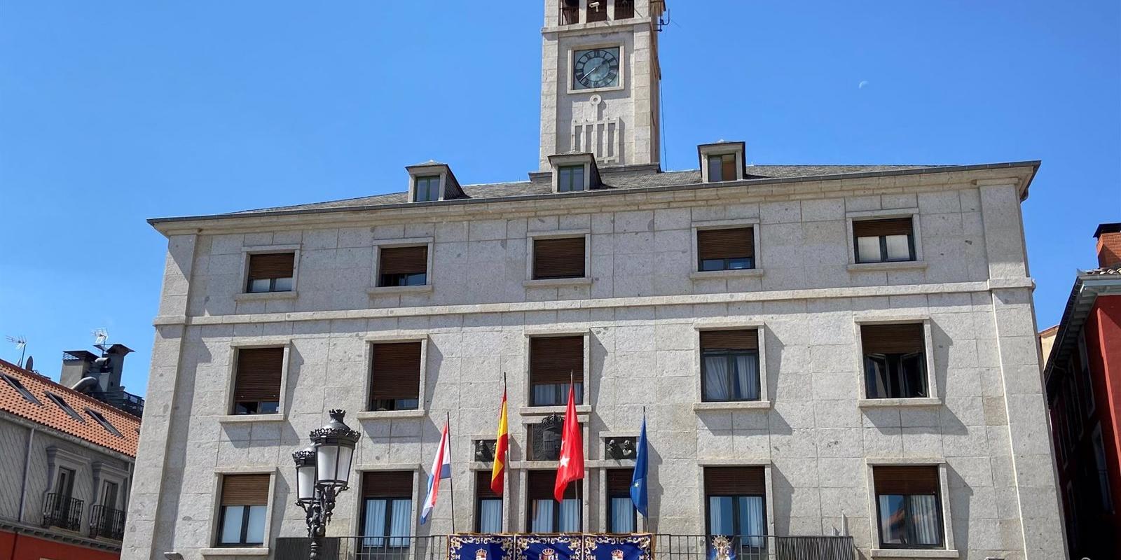 La Comunidad restaura y renueva el jardín del albergue juvenil de El Escorial