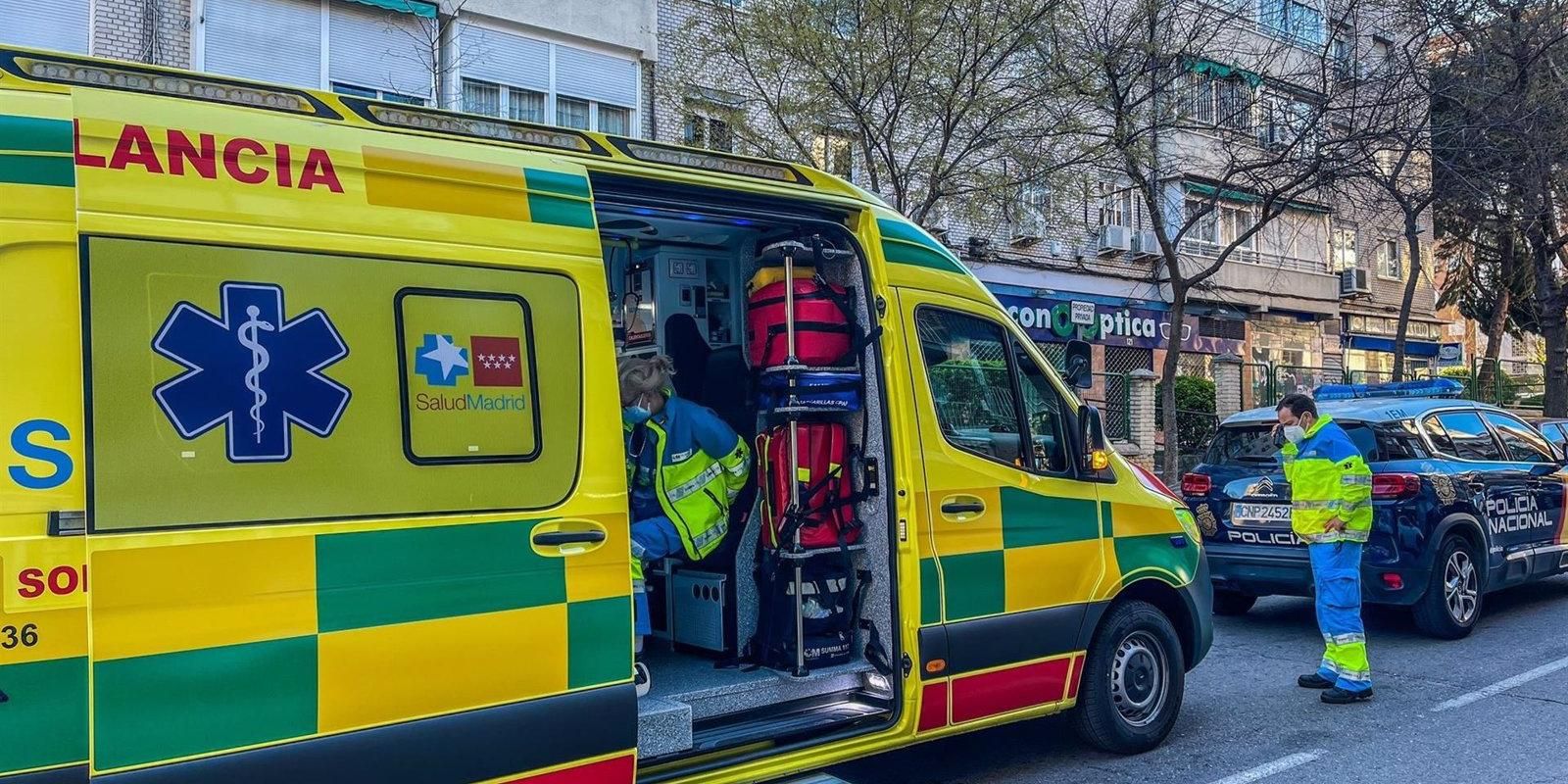 Un hombre mata a su madre y se suicida tirándose por la ventana de su piso en Aluche
