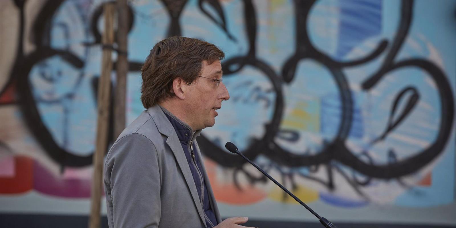 Martínez-Almeida pide a Iglesias y Bal que dejen su escaño en el Congreso y "no se guarden una baza"