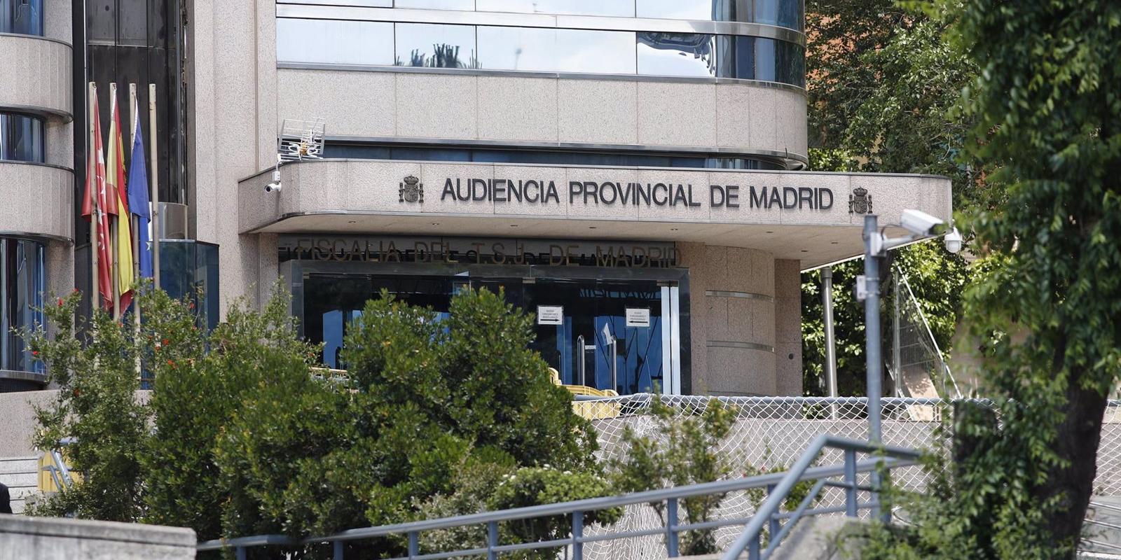 Condenado a 4 años de prisión por entrar en una vivienda y retener a su propietaria para huir de la Policía