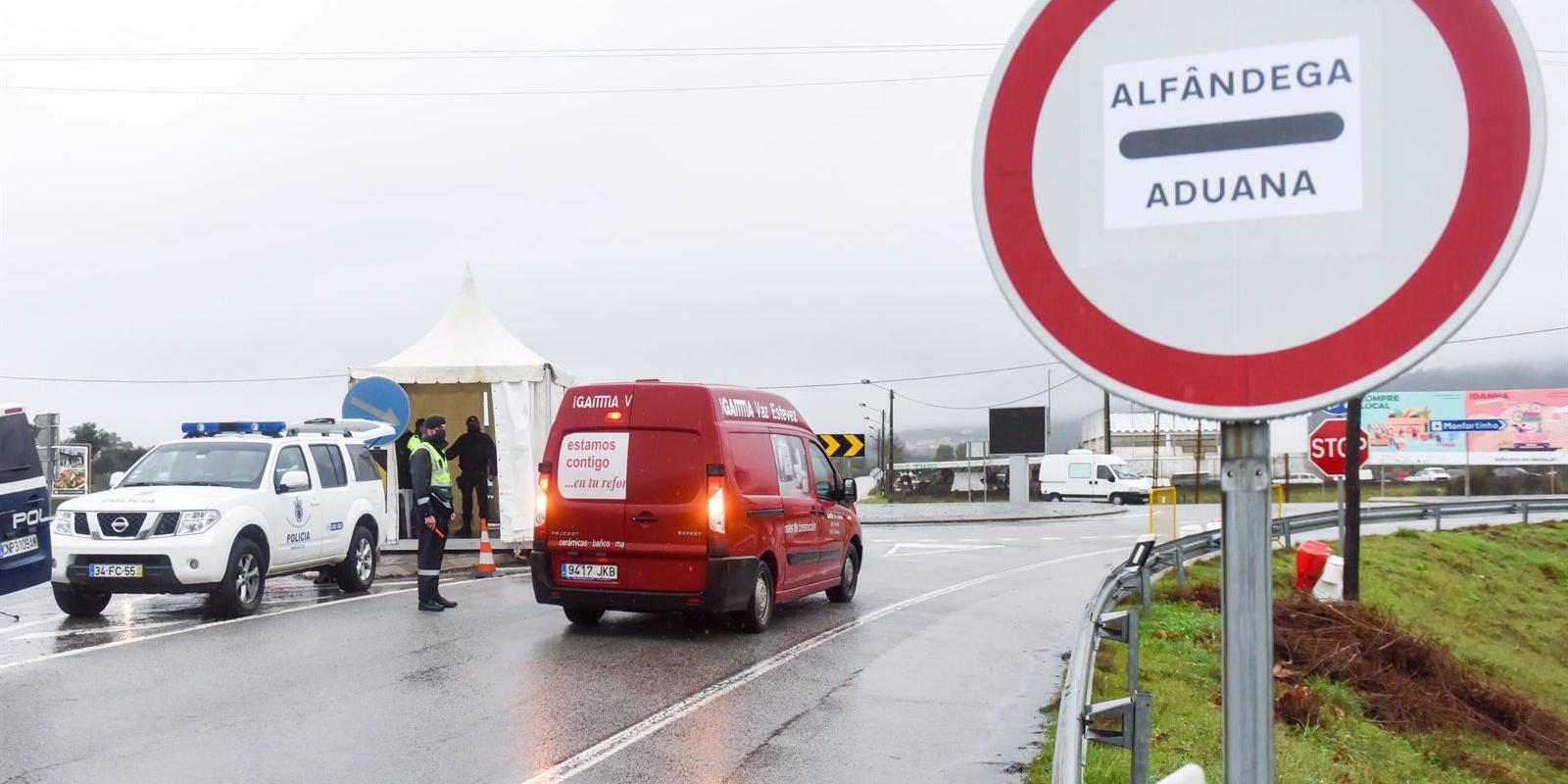 España prorroga los controles en la frontera interior terrestre con Portugal hasta el 17 de abril