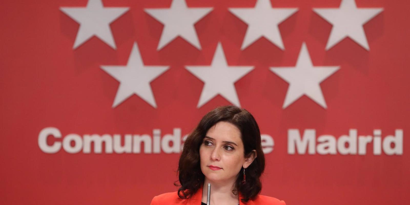 Ayuso reprocha a Sánchez que siga sin controlar Barajas mientras habla de "desmadre" en Madrid