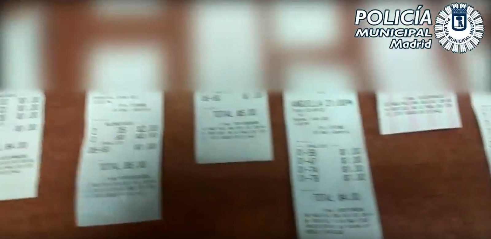 Intervenidos 22 tickets de loterías de países sudamericanos en un local de Usera