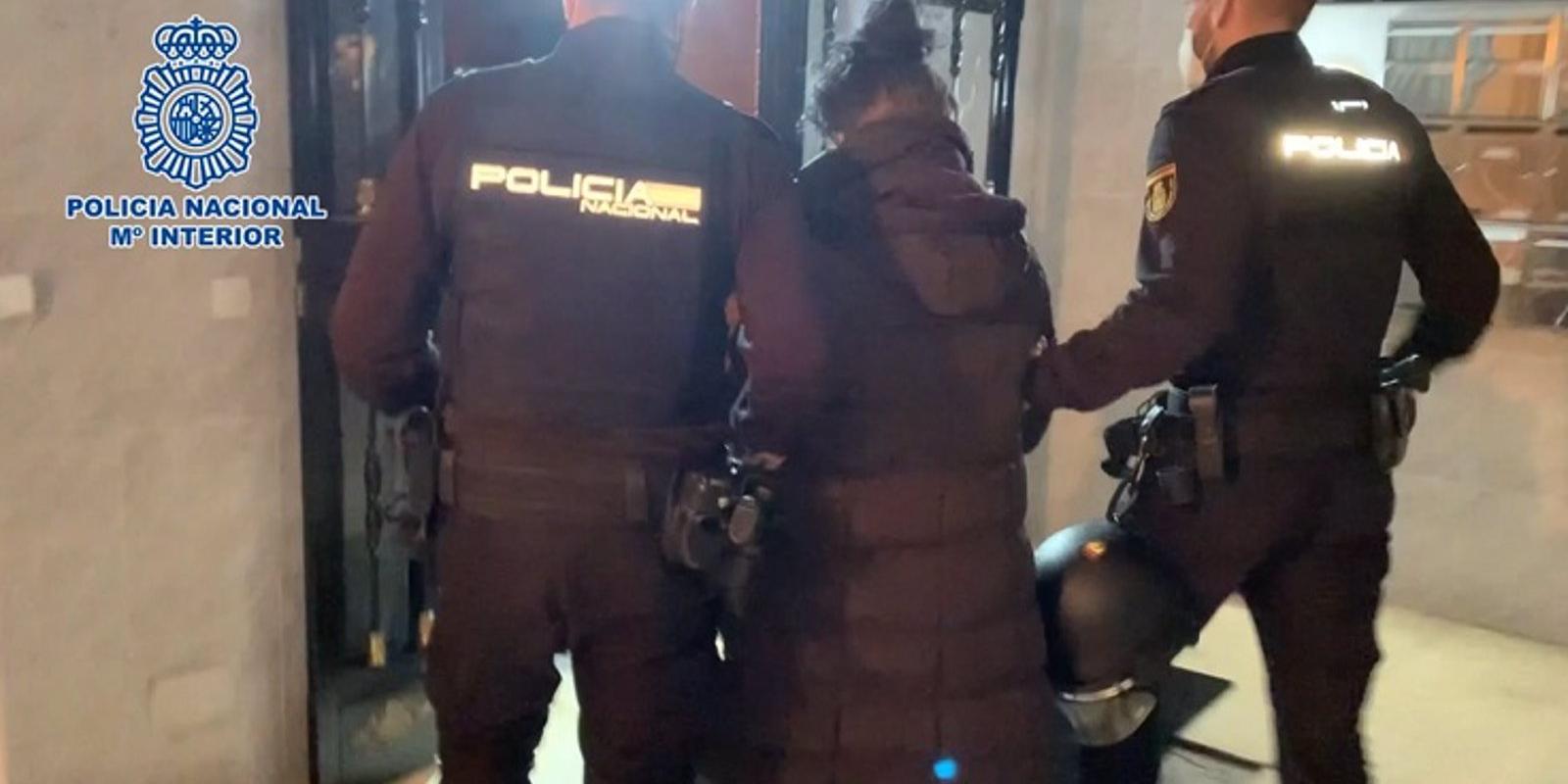 Tres detenidos por el primer homicidio de este año, un apuñalamiento en el barrio de Lucero