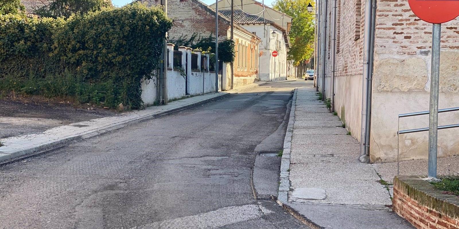 La Guardia Civil investiga el robo de más de 80 crucifijos del cementerio de Talamanca