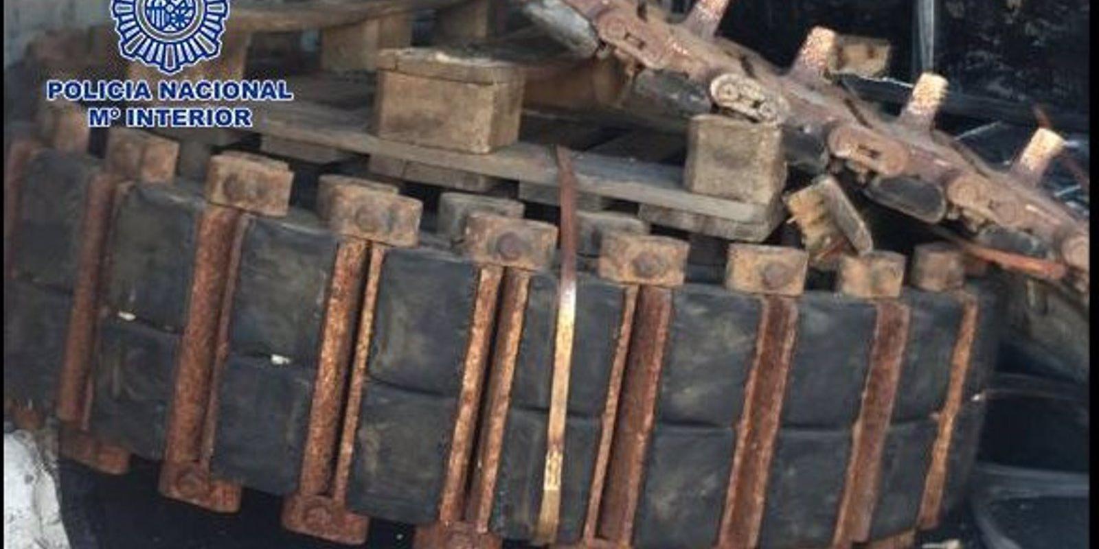 Seis detenidos por sustraer cadenas de tanques y excavadoras valoradas en 50.000 euros