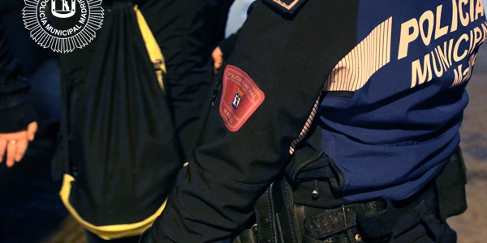 Detenido un joven de 20 años en Canillejas por maltratar a su exnovia en reiteradas ocasiones