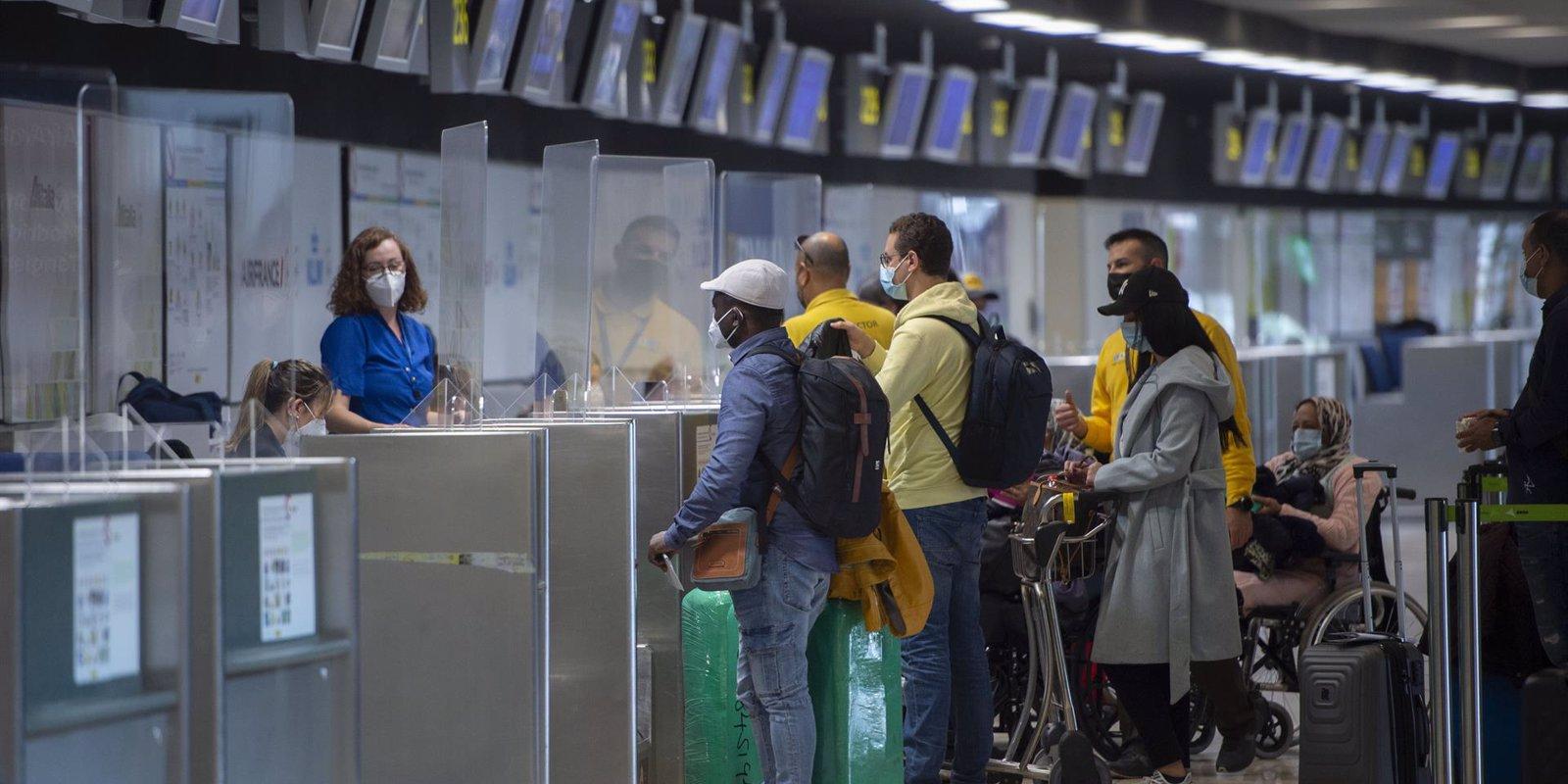 El Gobierno prorroga hasta el 11 de mayo la limitación de vuelos directos con Brasil y Sudáfrica