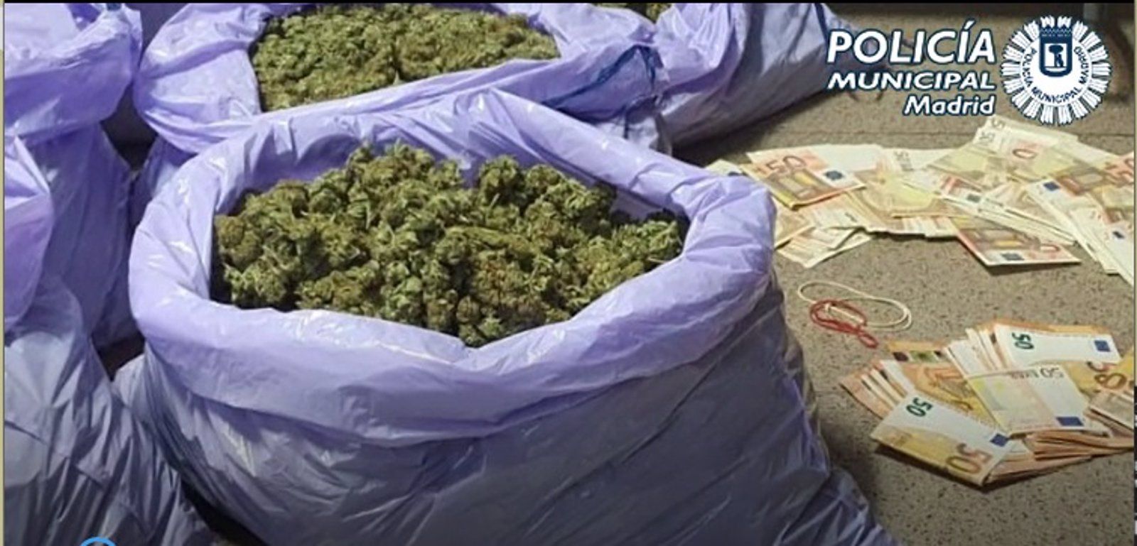 Tres detenidos y 5 kilos de marihuana intervenidos en una furgoneta procedente de Cañada Real