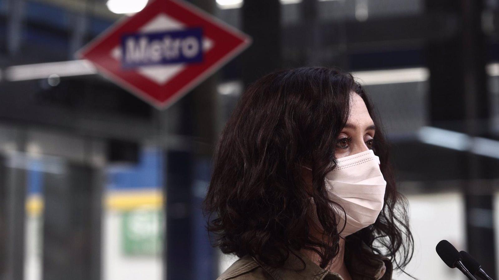 Díaz Ayuso anuncia la unificación de los abonos transporte B3 y C en una tarifa única de 82 euros