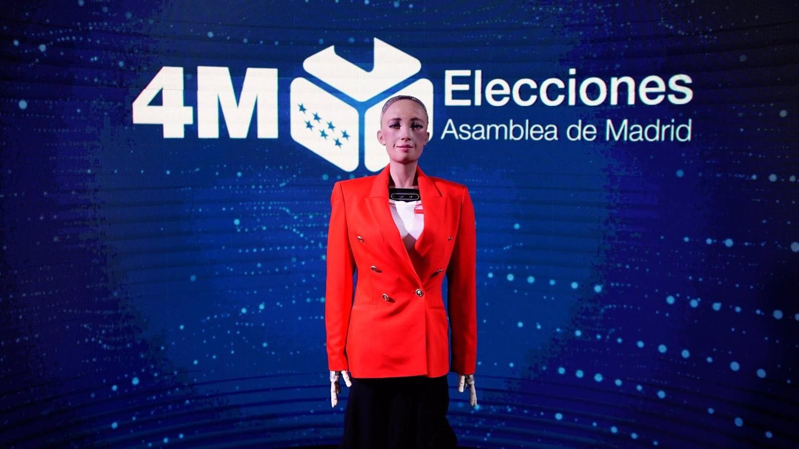 La Comunidad aplica la inteligencia artificial por primera vez en un proceso electoral a través del robot Sophia