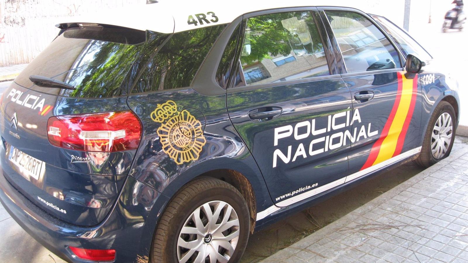 Detenido por lanzar hachís oculto en pelotas de tenis al patio de una cárcel