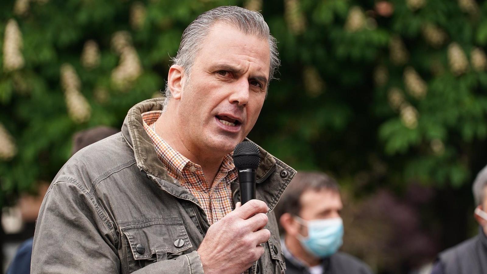 Ortega Smith llama a la unidad y a rezar a San Isidro para "recuperar el trabajo, la salud y la libertad"