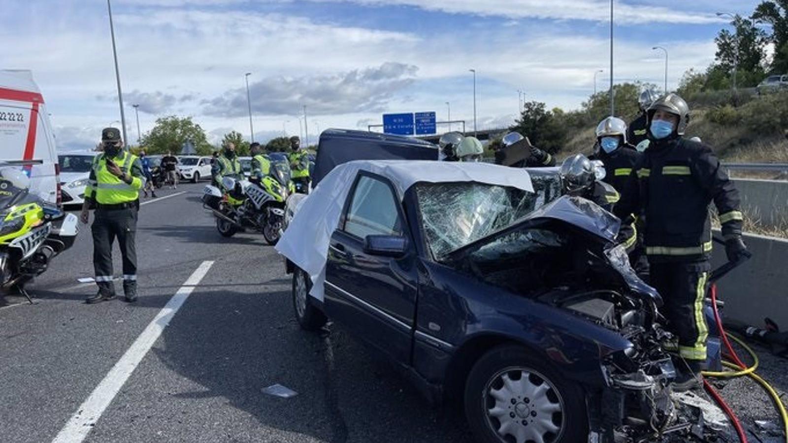 La Guardia Civil cree que el conductor que murió y mató a otro al chocar en sentido contrario en la M-50 se despistó