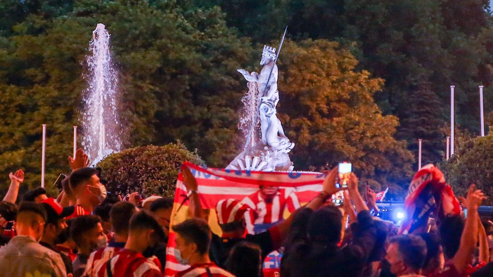 El SAMUR atiende a 27 personas y traslada a otras siete al hospital durante celebración del título de Liga del Atlético