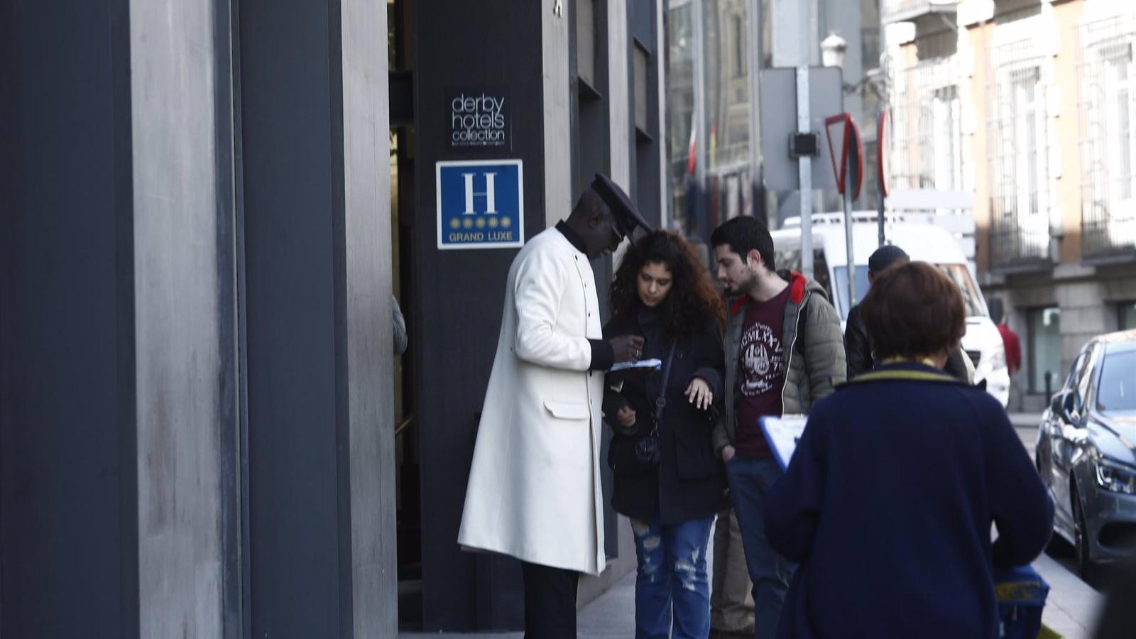 Las pernoctaciones hoteleras en España caen un 70,6% hasta abril por la pandemia y Madrid concentra casi el 14% del total