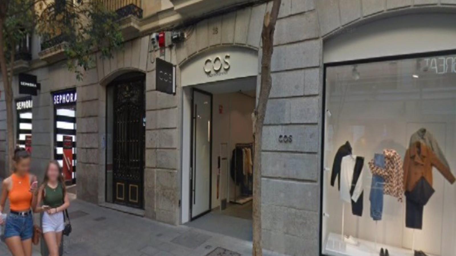 El hombre detenido por okupar la casa de su tía y maltratarla vuelve y amenaza con meterla en una residencia