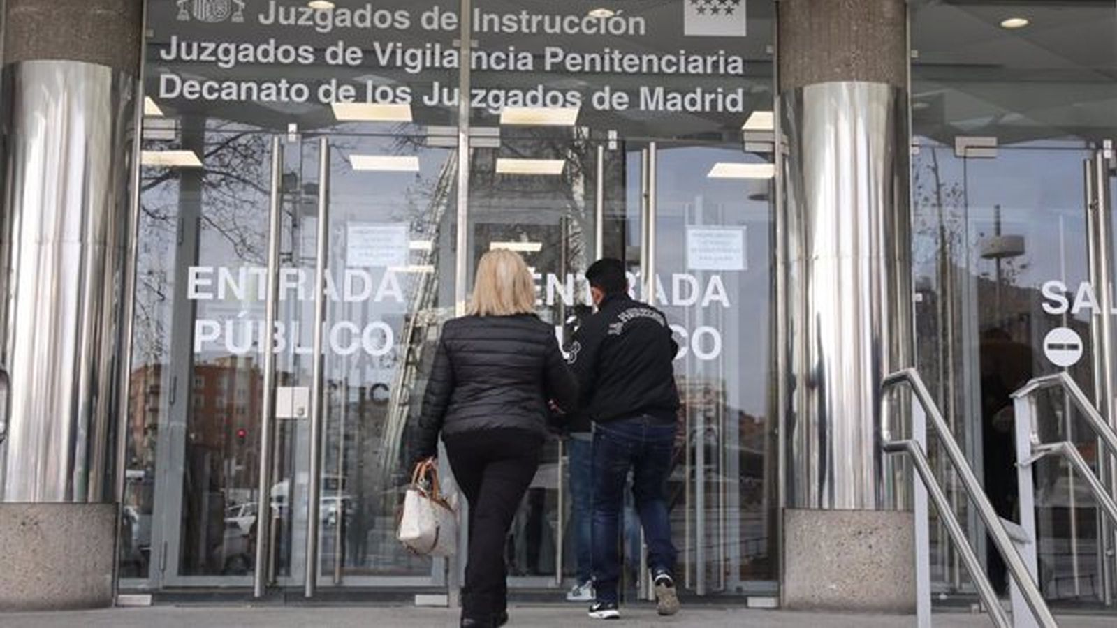 Absuelto un acusado de participar en una reyerta en una discoteca de la calle Orense al no haber prueba de cargo