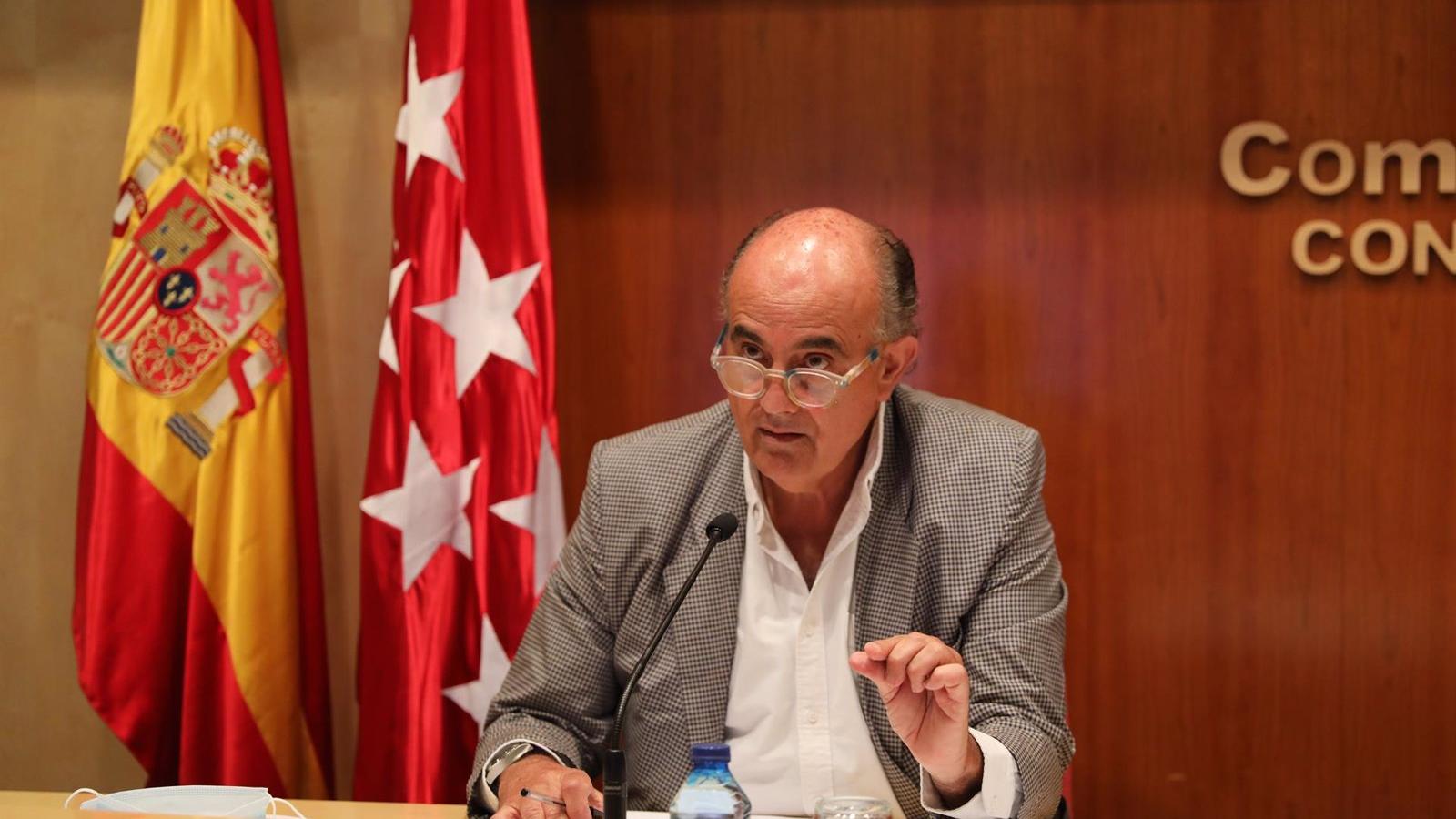 La Comunidad de Madrid detecta un aumento de la presencia de la variante colombiana y alerta del goteo de casos que entran por Barajas