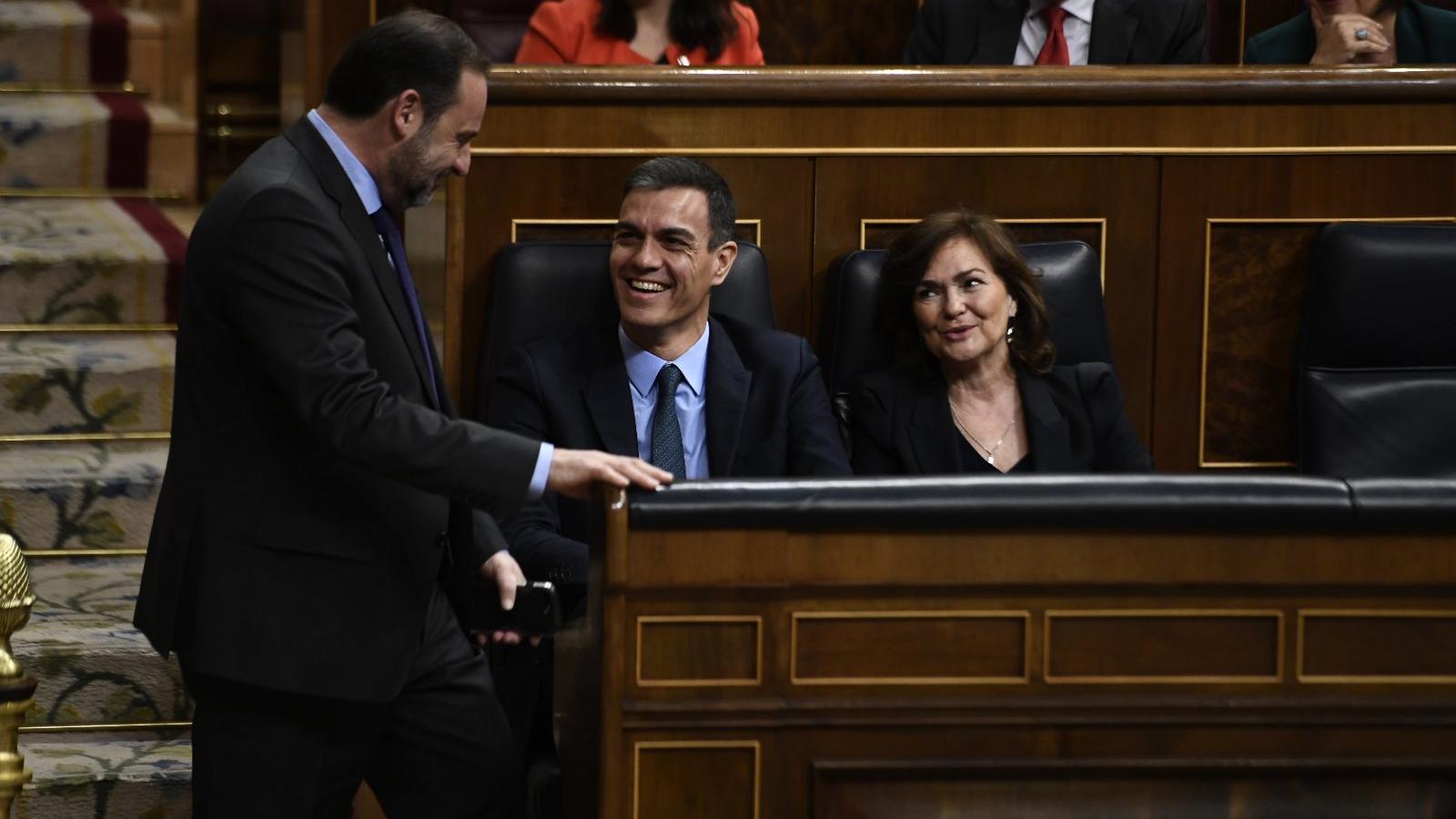 Sánchez y otros cuatro miembros del Gobierno siguen cobrando del Congreso la indemnización para gastos parlamentarios