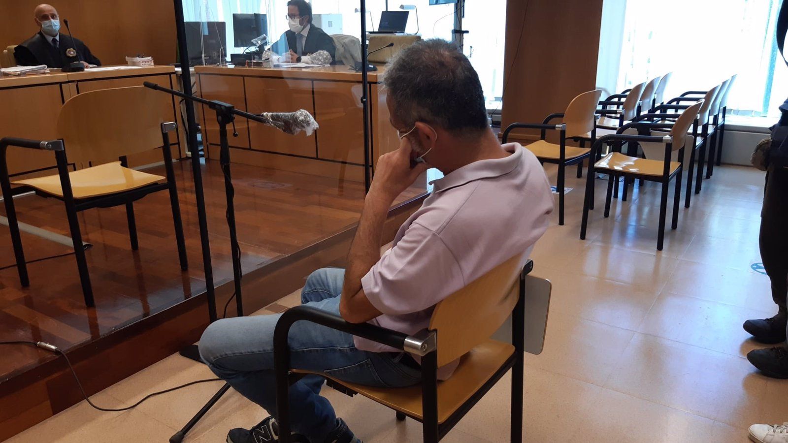 Un acusado acepta seis meses de cárcel por humillar a una mujer con una hiyab