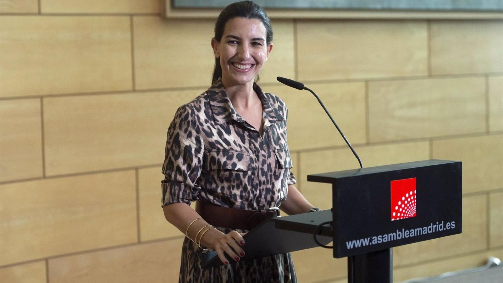 Monasterio denuncia el ataque a la sede de Vox en Parla a la que han lanzado dos cócteles molotov