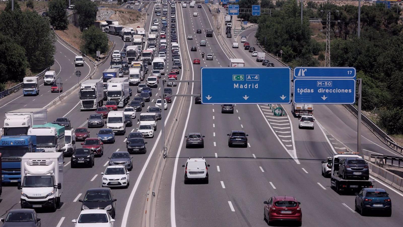 La Comunidad financia con tres millones el mantenimiento de firmes de carreteras de la zona Norte