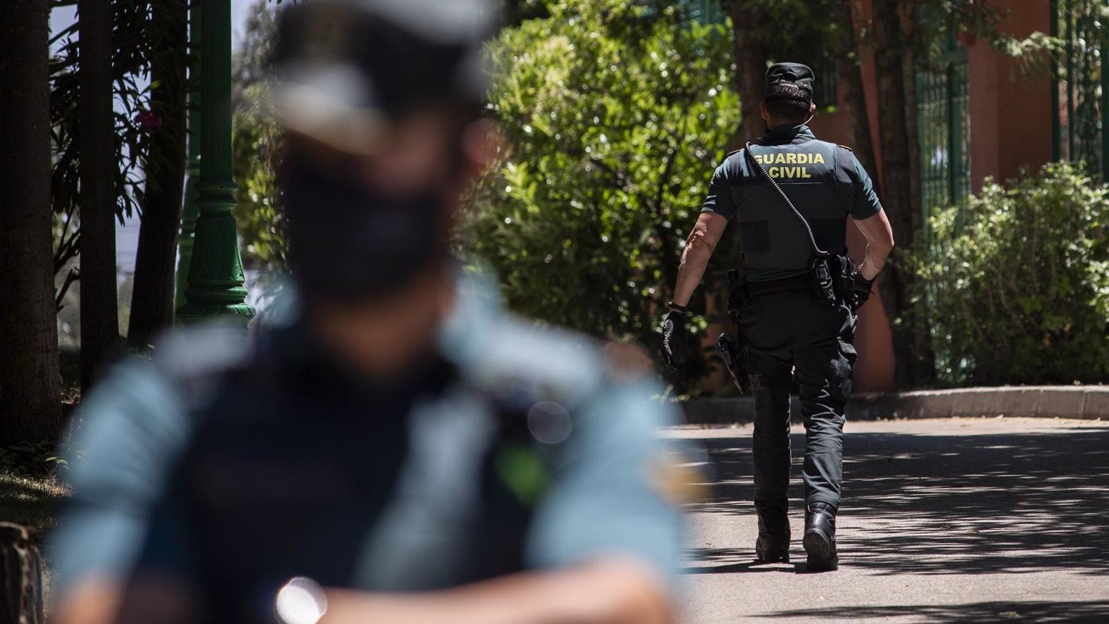 14 detenidos de una banda que robaba bolsos y móviles distrayendo a víctimas con discusiones o tirando llaves