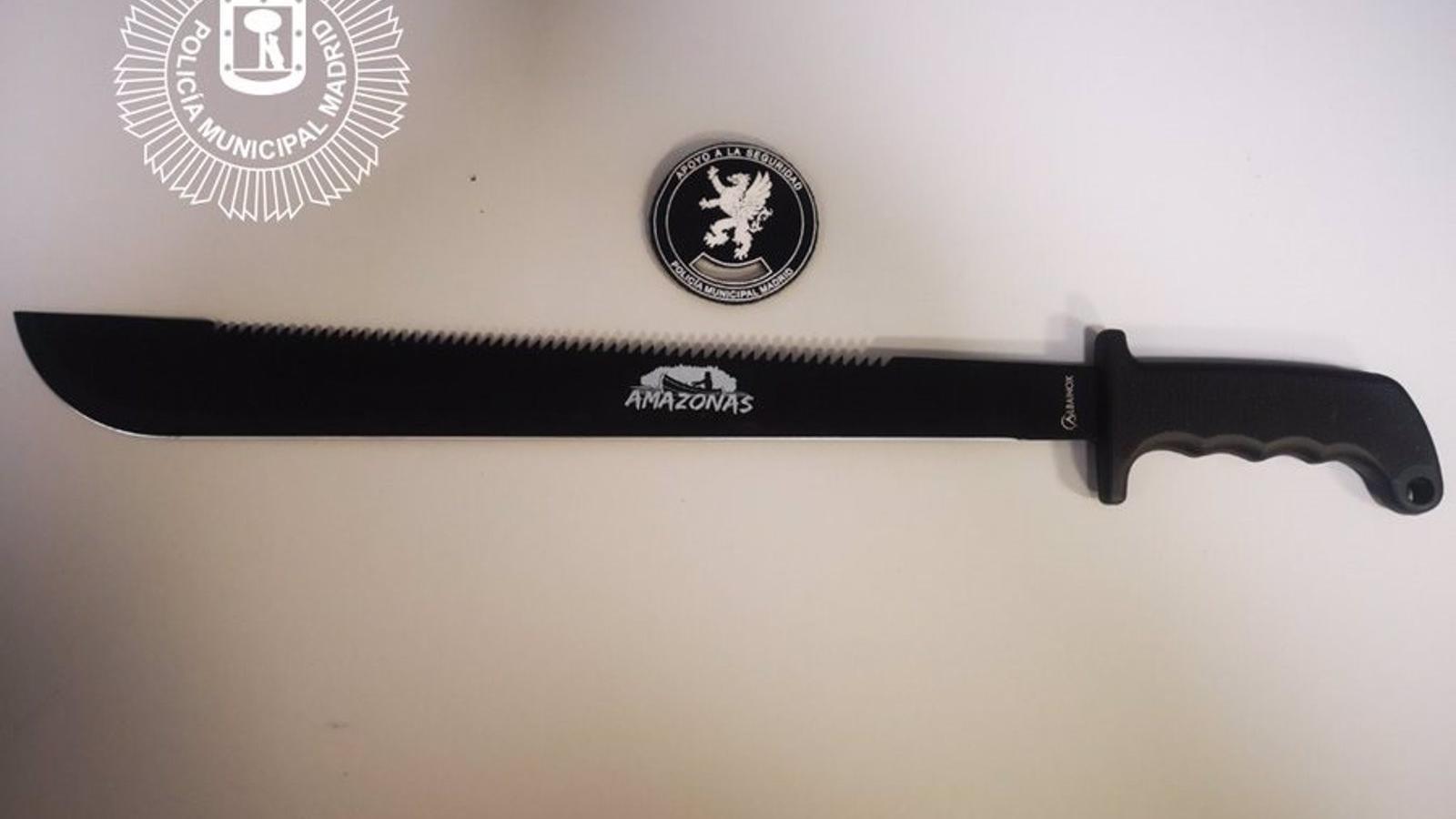 Detenido un chico de 16 años con un machete de 60 centímetros en las fiestas del Orgullo