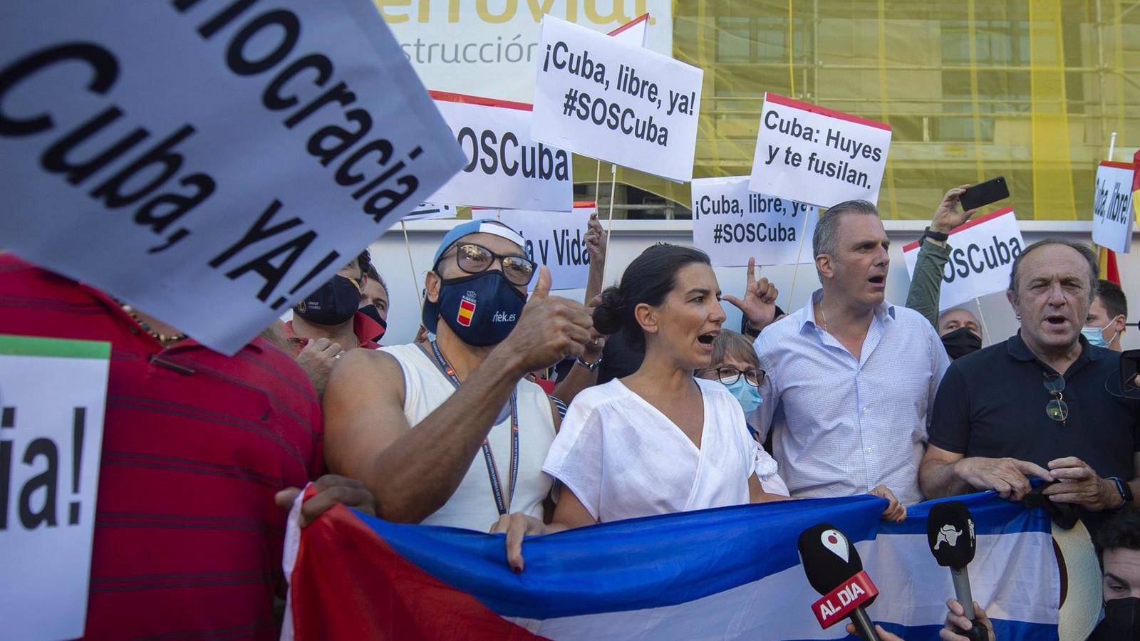 Rocío Monasterio: "No vale con que les dejen manifestarse en Cuba. Tiene que caer el régimen de asesinos y dictadores"