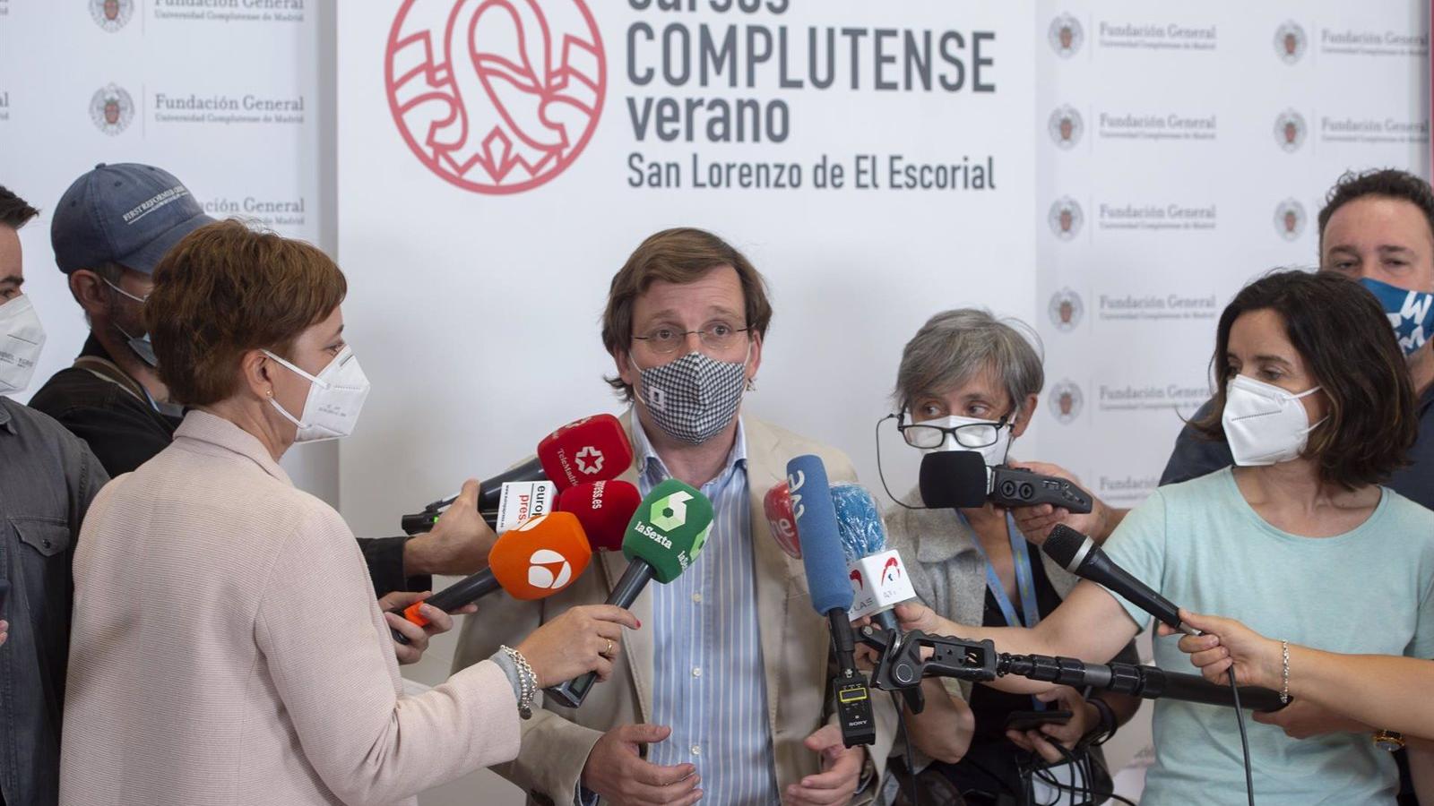 Martínez-Almeida cree que es momento "de compatibilizar más que nunca lucha contra el virus y reactivación de economía"