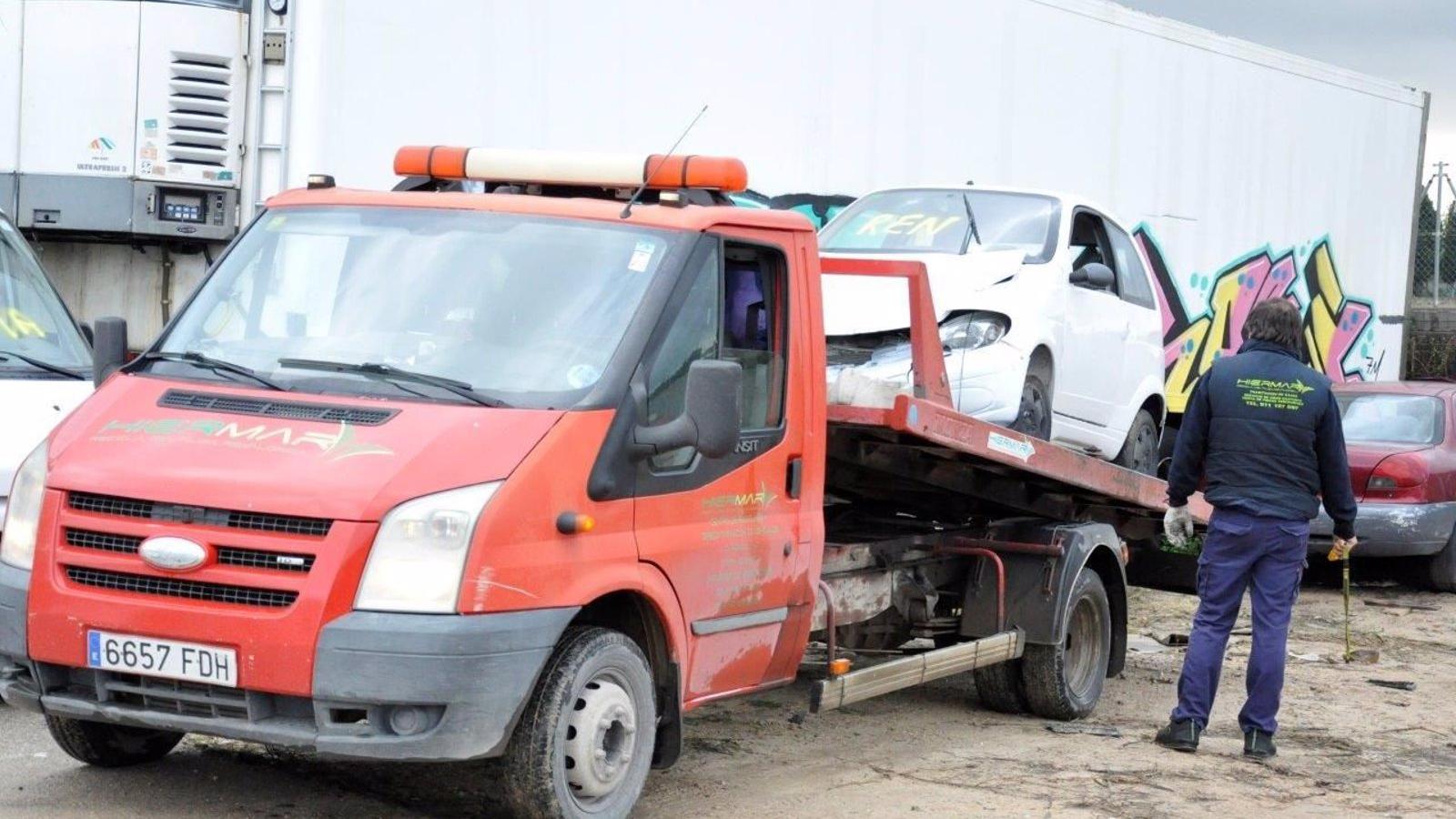 La Fiscalía de Madrid denuncia a un desguace de coches por incumplir la normativa medioambiental