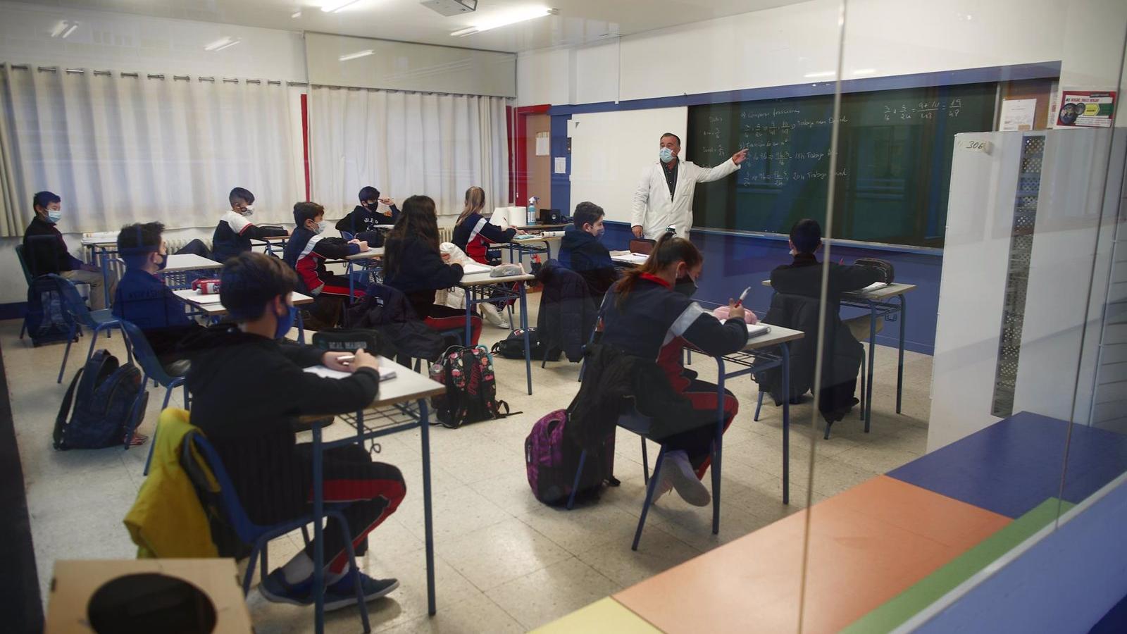 Fin de las cuarentenas en los colegios de la Comunidad de Madrid ante casos esporádicos de Covid-19