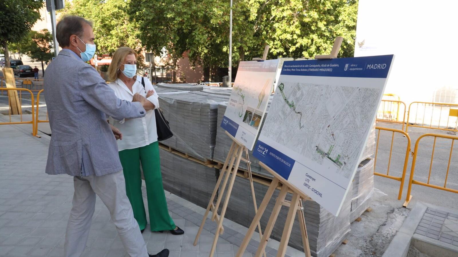 Los cuatro miradores de Puente de Vallecas estarán conectados peatonalmente antes de que acabe el año