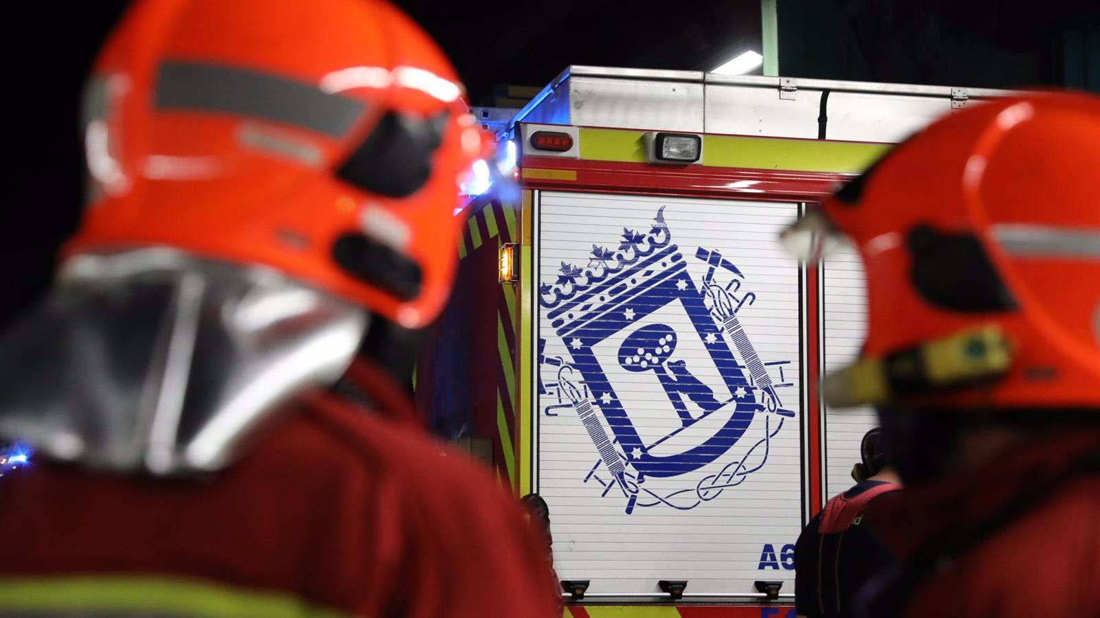 Herido grave un joven de 28 años tras salirse de la carretera y dar una vuelta de campana en la M-45