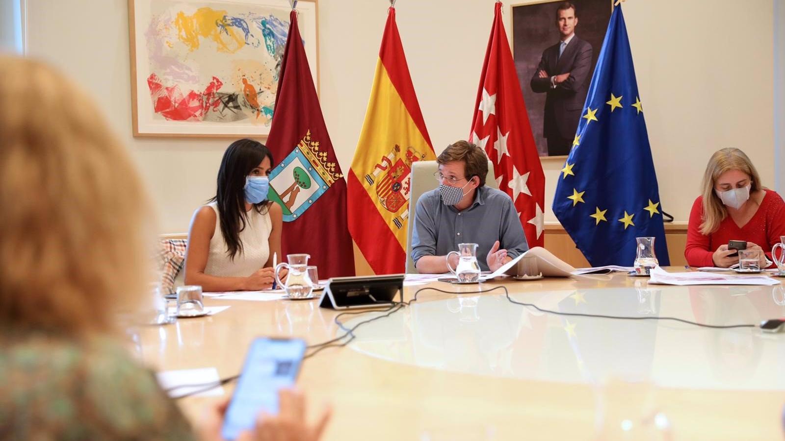 Martínez-Almeida prevé aprobar el viernes en una Junta de Gobierno extraordinaria la nueva ordenanza de Movilidad Sostenible