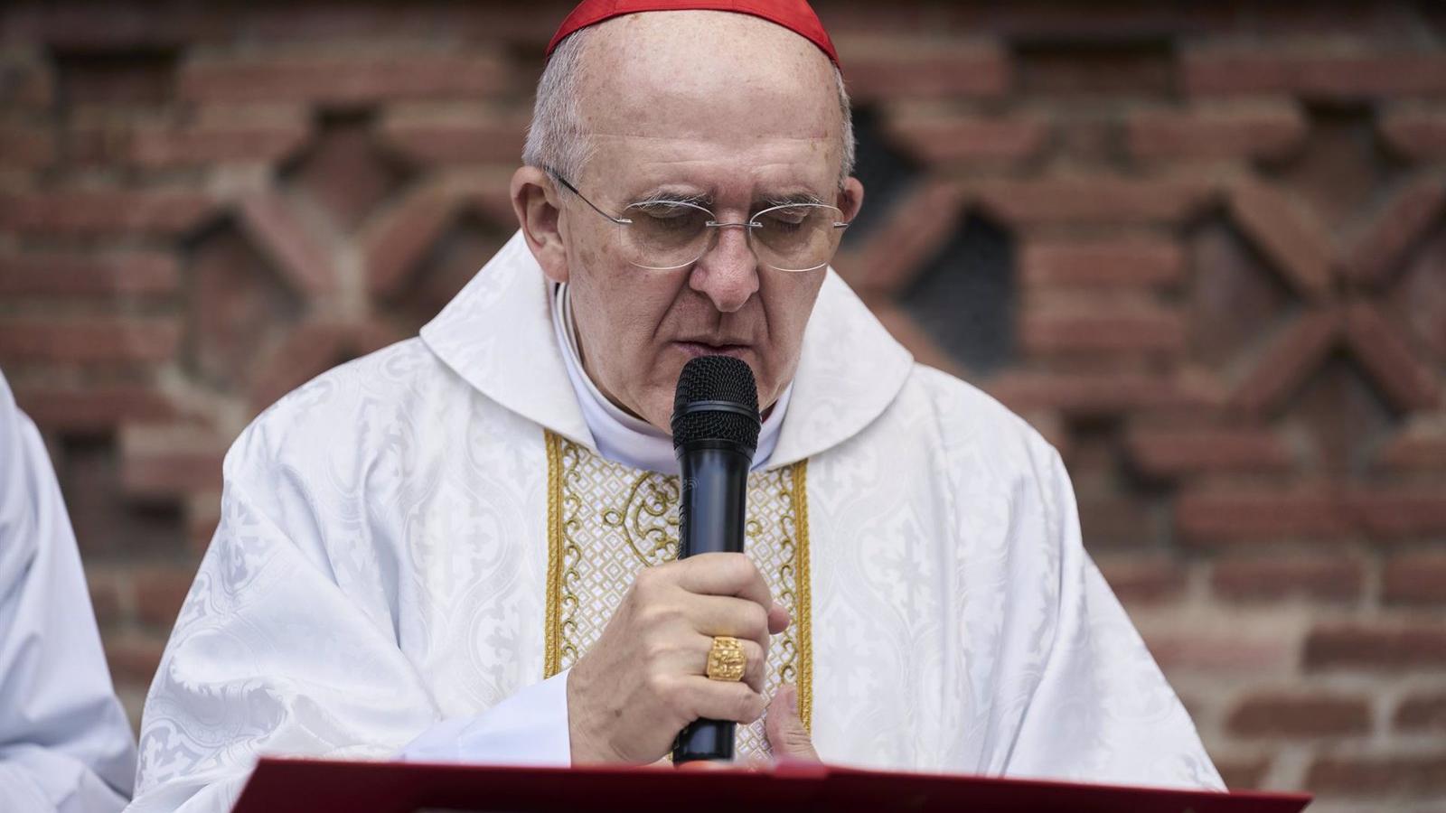 Osoro apela en su homilía de La Paloma a que España trate con "respeto" a migrantes y refugiados