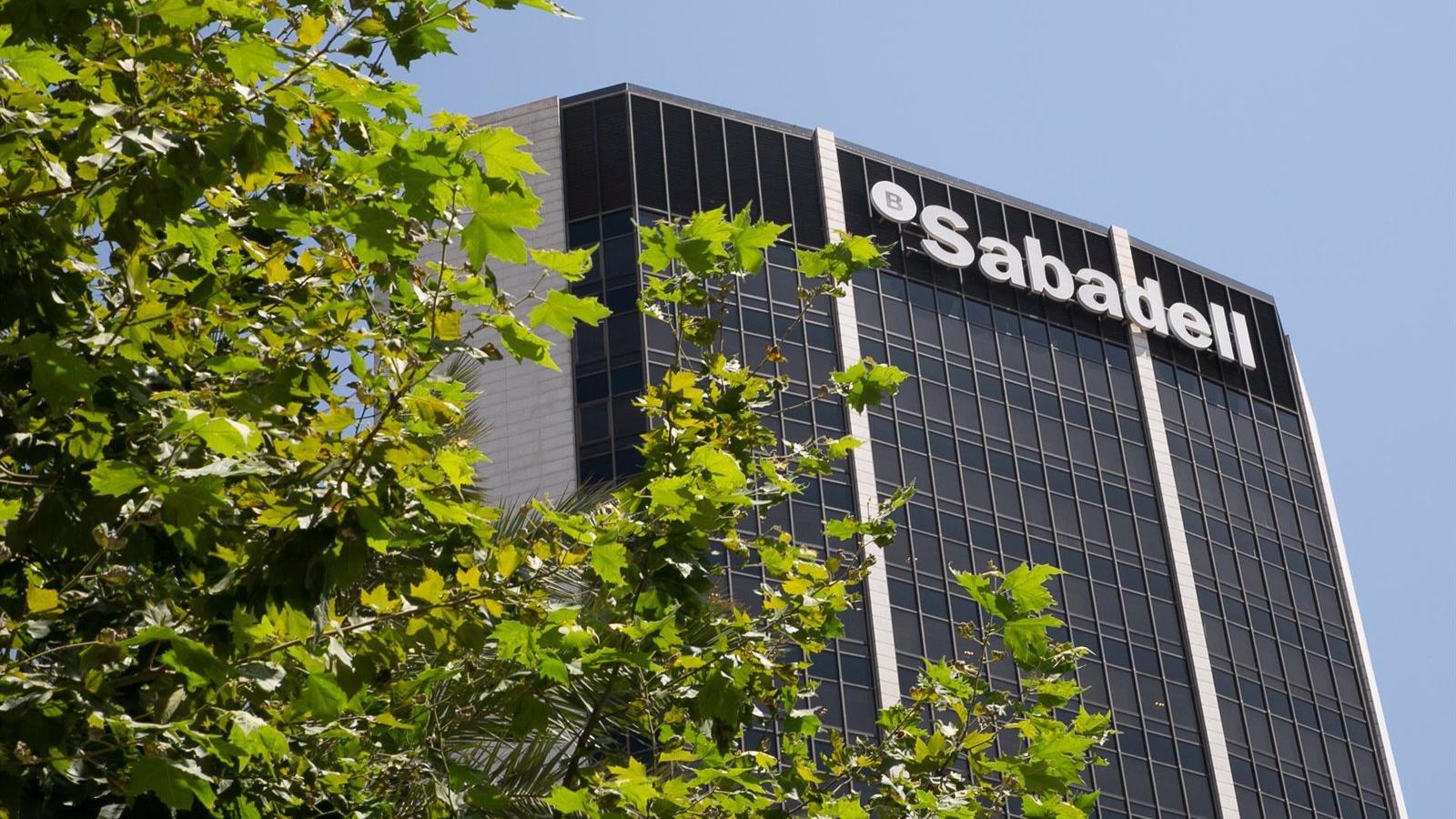 Banco Sabadell inicia un ERE que incluirá prejubilaciones y un plan de recolocación