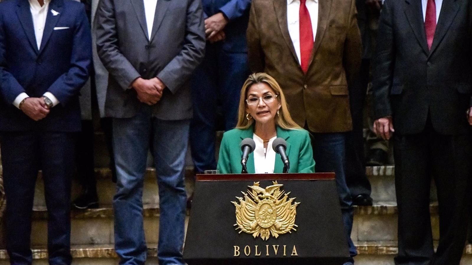 Líderes de una veintena de países como Ayuso o Monasterio muestran su apoyo a la expresidenta de Bolivia Jeanine Áñez