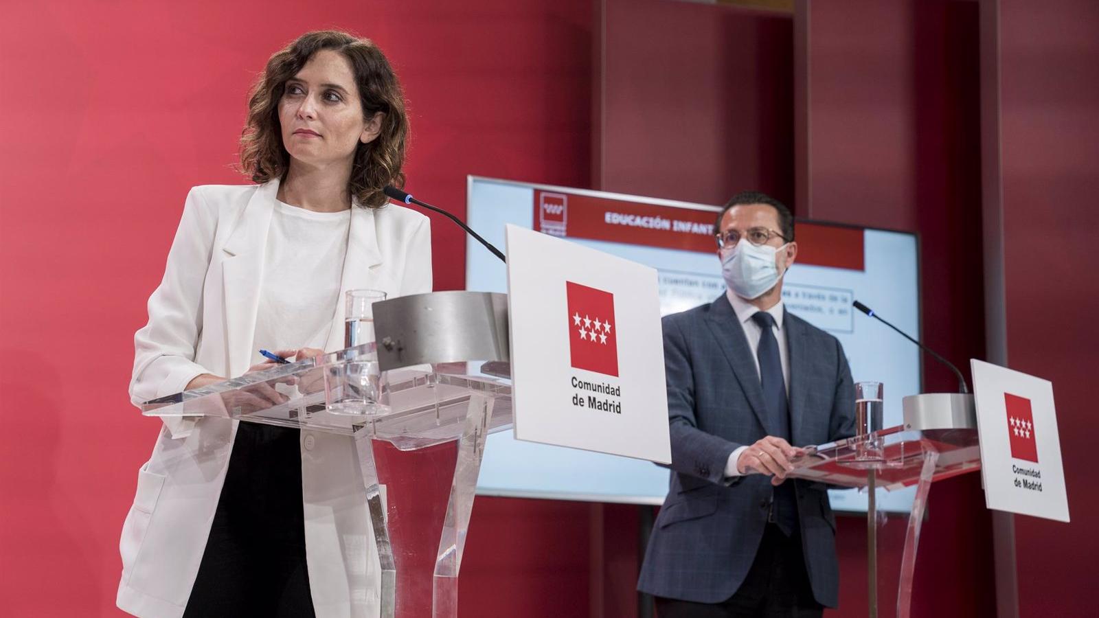 Díaz Ayuso cuestiona si Sánchez está seguro de que la subida del SMI no va a "destrozar el empleo"