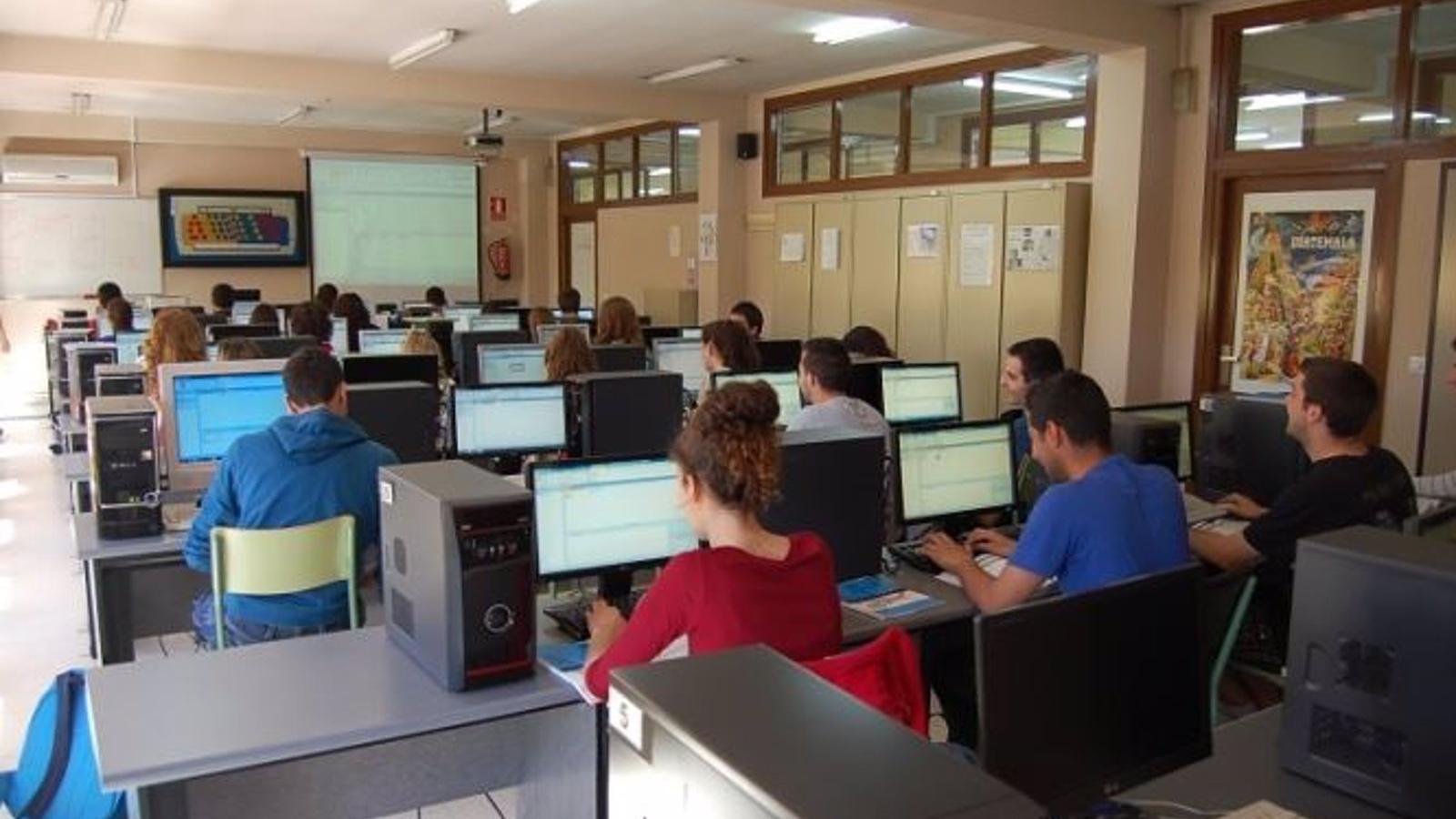 La Comunidad ofrece más de 3.500 plazas vacantes de Grado Superior de FP para el nuevo curso