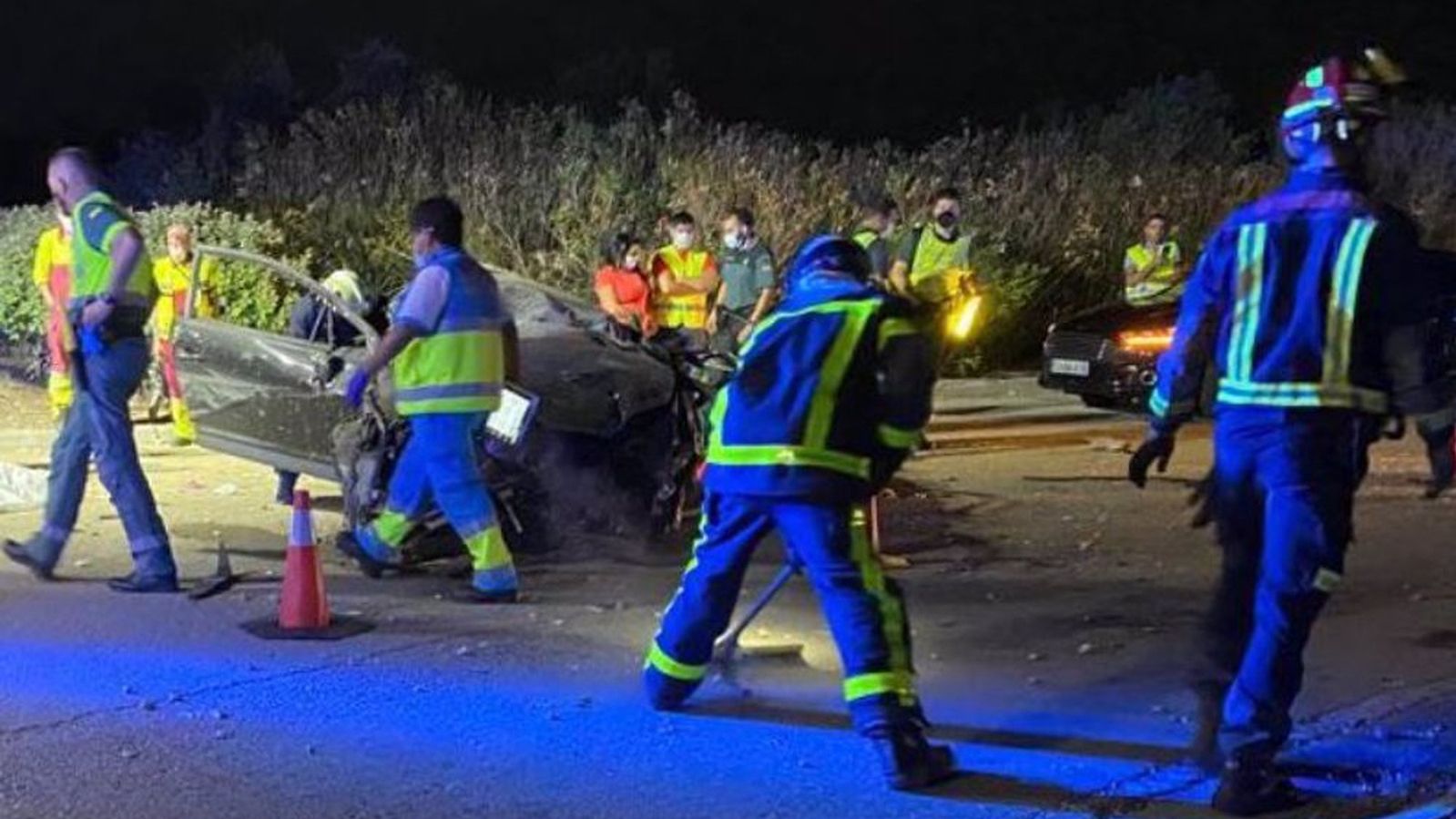 Muere un hombre de unos 30 años tras estrellar frontalmente su turismo en una rotonda en San Martín de la Vega
