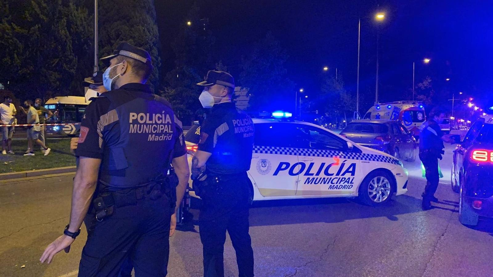 El Ayuntamiento diseña un dispositivo para evitar botellones en la UCM y la UAM