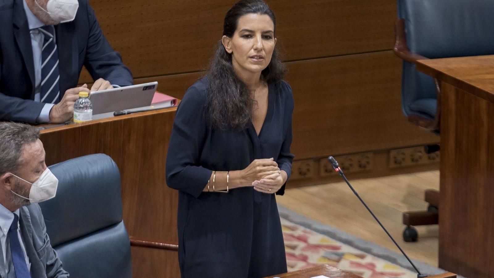 Vox pide a Ayuso que se oponga a zona de bajas emisiones de Almeida y ella se limita a defender su política de movilidad