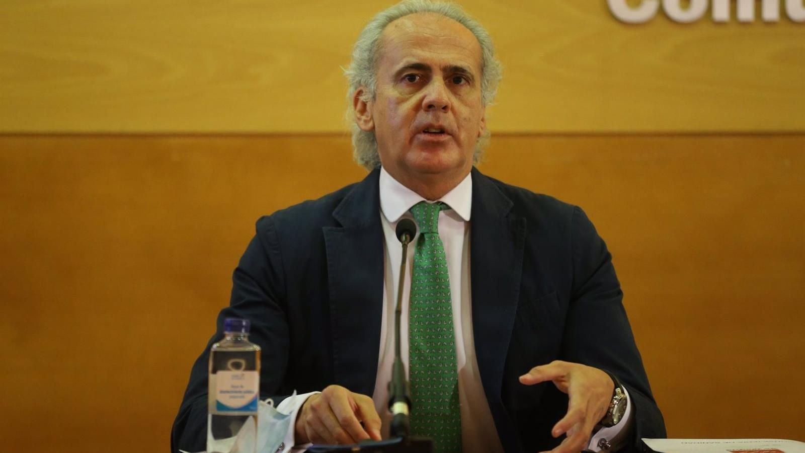 Escudero adelanta que la evolución positiva permitirá seguir avanzando en el alivio de las restricciones