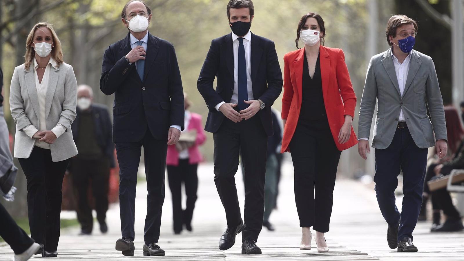 El PP de Madrid moviliza a más de 2.000 afiliados para apoyar a Casado en la Convención Nacional en Valencia