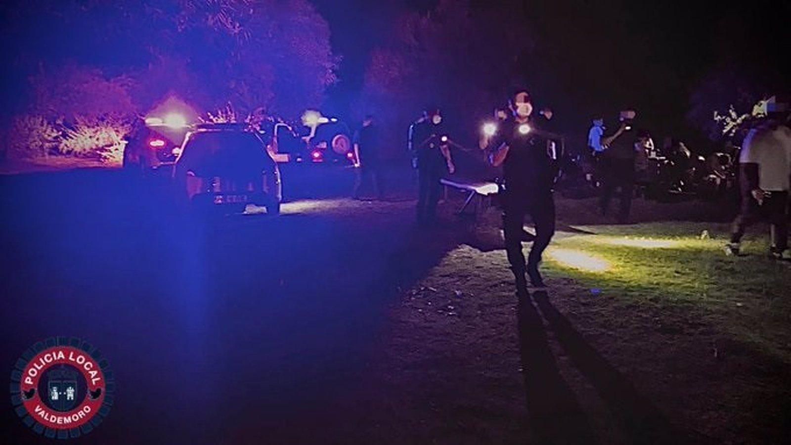 Desalojadas 80 personas que hacían botellón en un parque natural en Valdemoro