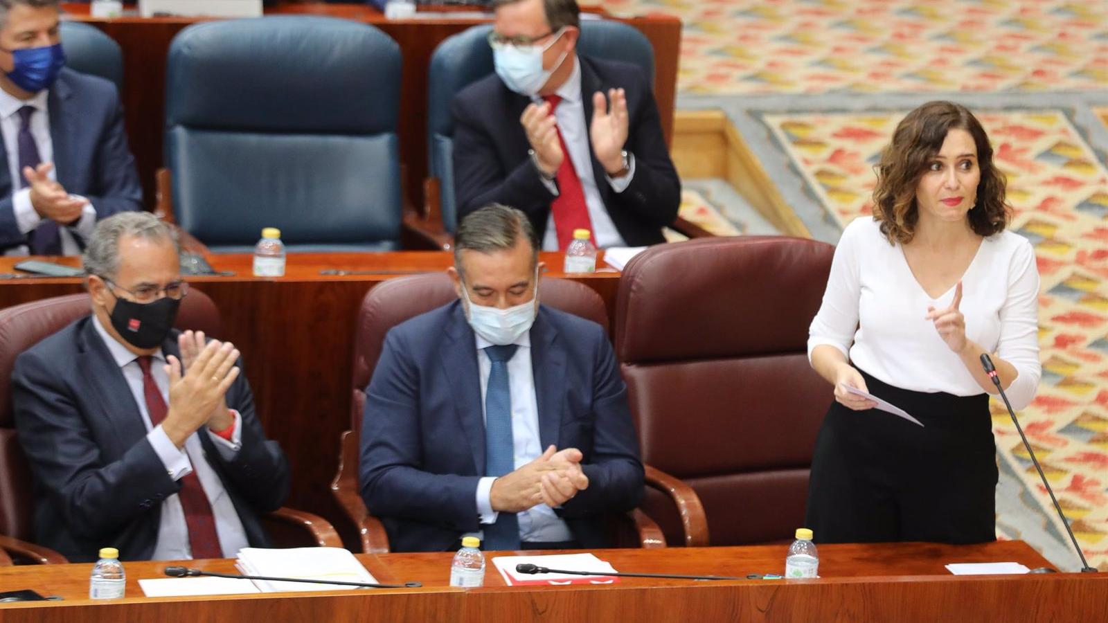 Díaz Ayuso dice que le da "vergüenza" ir por el mundo "pidiendo perdón" por las políticas fiscales de Sánchez