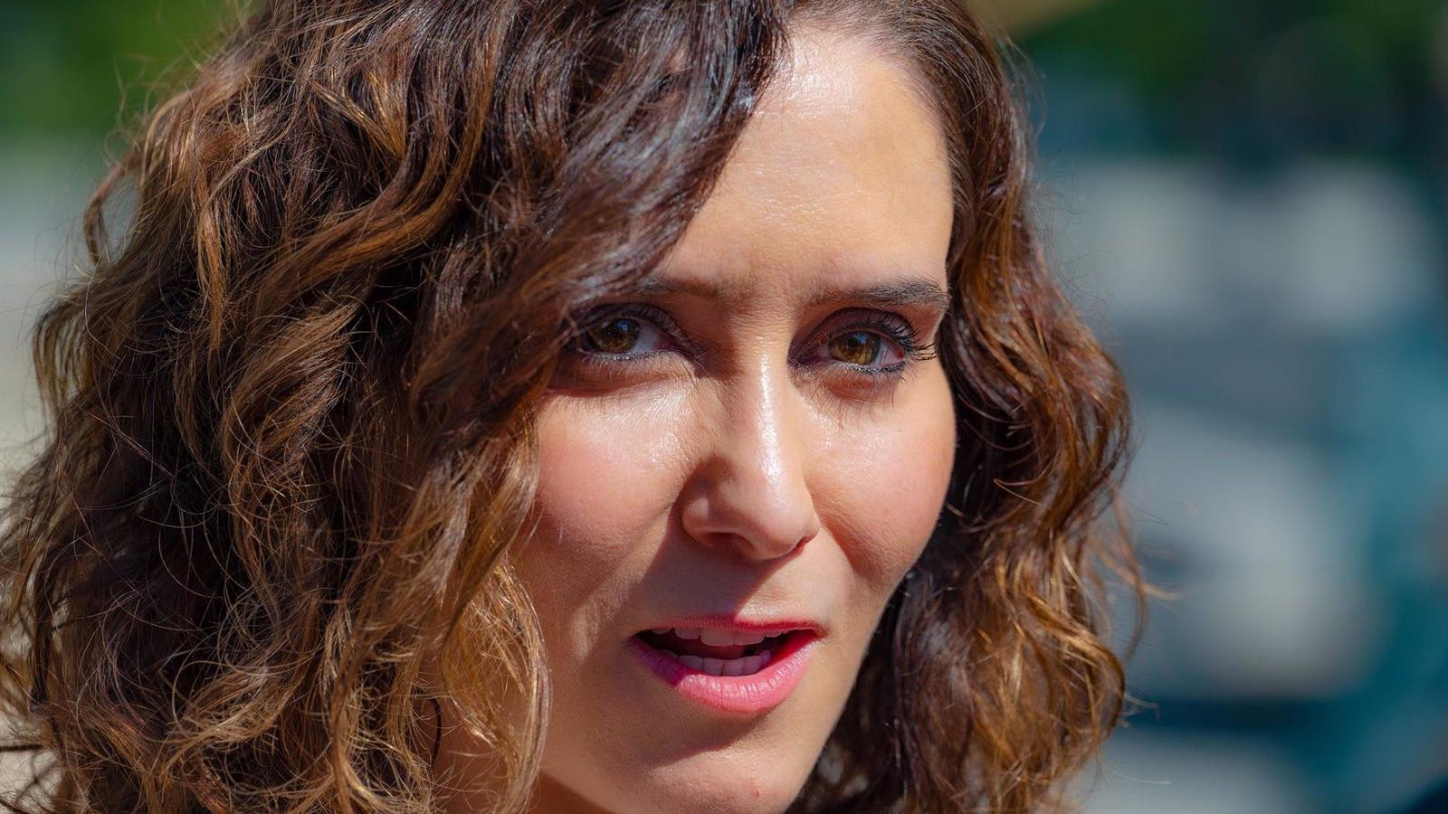 Díaz Ayuso asegura no verse "más de ocho años" en la Comunidad y niega que le vaya a disputar el liderazgo a Casado