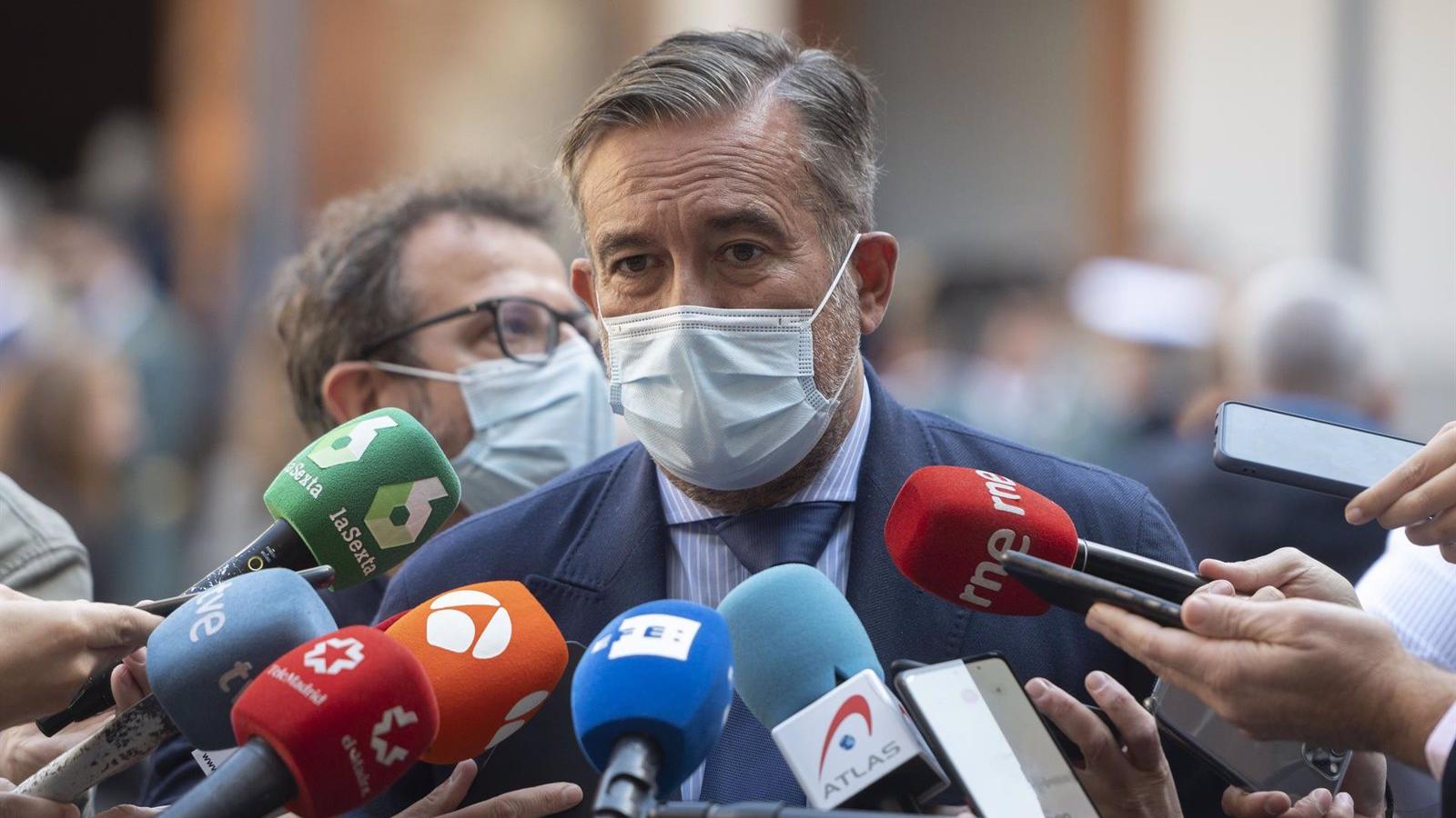 Enrique López dice que "sería bueno" que Sánchez convocara elecciones "lo antes posible"